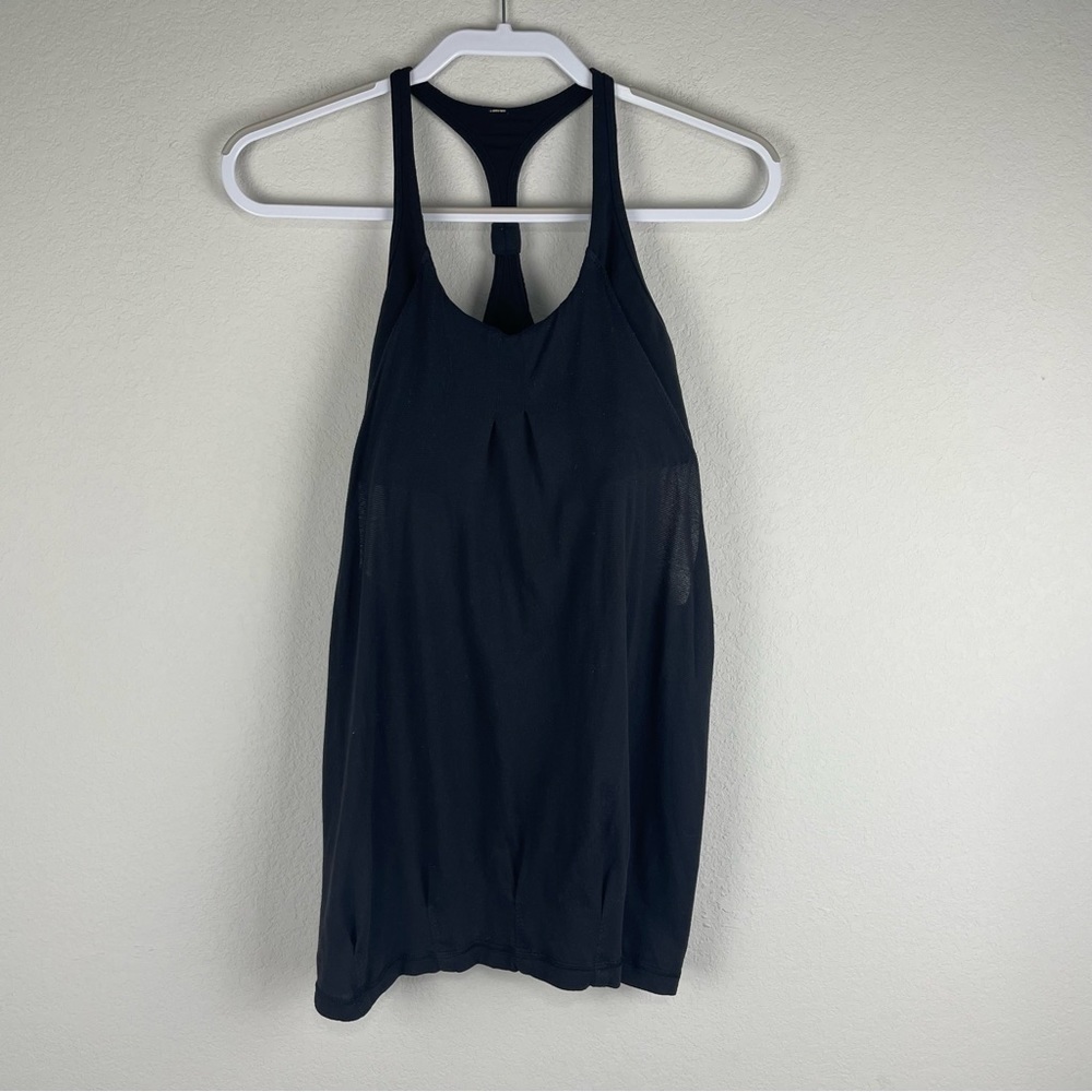 Lululemon Black Built in Bra Athletic Athleisure Tank Top Size 2